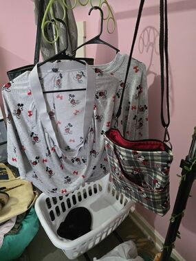 American Eagle Outfitters X Mickey Mouse Pajama Set w/Mickey&Minnie crossbody